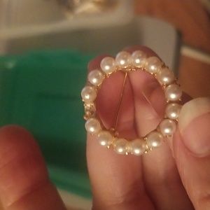 10/$10 Pearl Circle Brooch- missing one bead